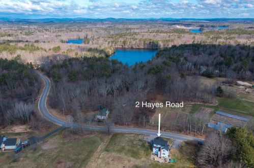 2 Hayes Rd, Dover, NH 03823-7511