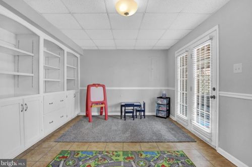 6 Spangler Ct, Graceham MD 21788-1791 exterior