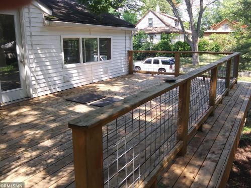 307 Stewart Rd, Willernie, MN 55090-5800