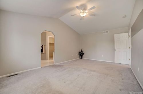 5201 Genoa Way, Aurora CO 80013-6295 exterior