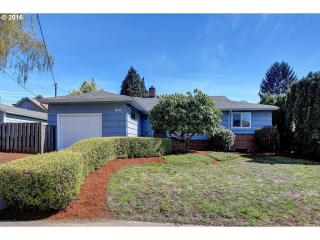 2722 45th Ave, Portland, OR 97206-1614