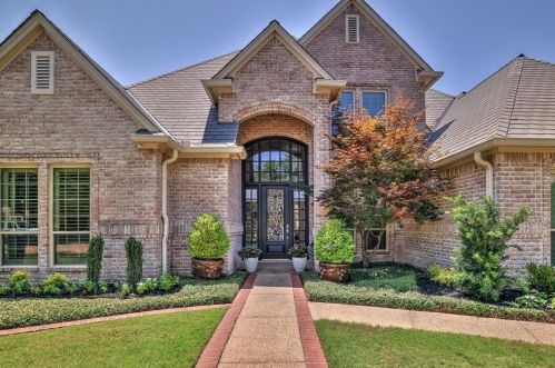7109 Saucon Valley Dr, Fort Worth, TX 76132-4541