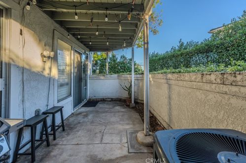 12169 Sylvan Riv, Santa Ana CA  92708-1348 exterior