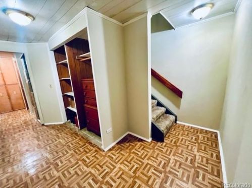 1985 Oakland Way, Aurora CO 80014-1108 exterior