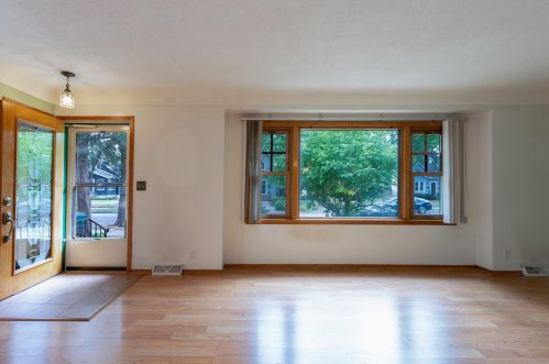 3235 41st Ave, Minneapolis, MN 55406-2234