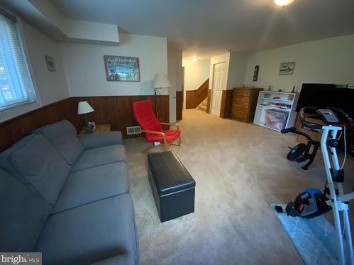 10109 Kinross Ave, Silver Spring MD 20901-2013 exterior