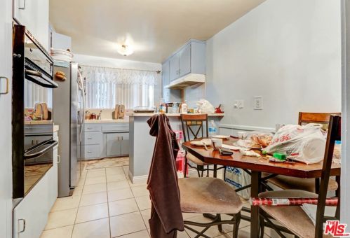 343 Riverdale Dr, Glendale CA  91204-4825 exterior