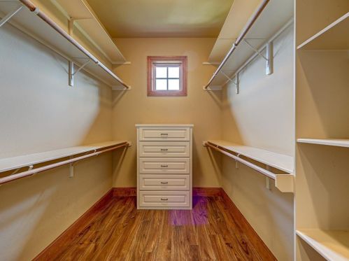 8708 Capehart Cv, Austin TX  78733-3260 exterior