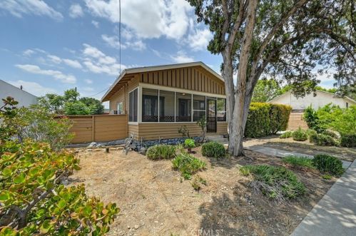 163 Campus Ave, Upland CA  91786-6830 exterior