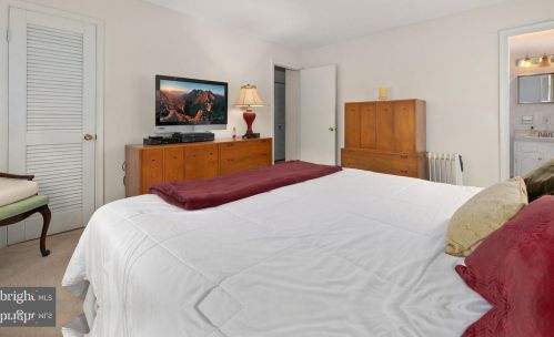 4 Locksley Ct, Silver Spring MD 20904-6321 exterior