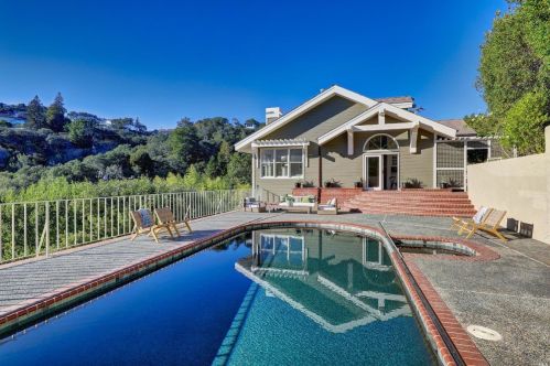 17 Poplar Dr, San Rafael, CA 94904-1041
