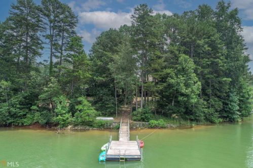 303 River Point Rd, Martin, GA 30557-4522