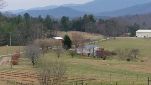 281 Spruce Ln, Callaway, VA 24067-2813