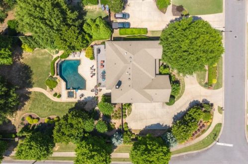 3001 Moss Stone Ln, Marietta, GA 30064-6416