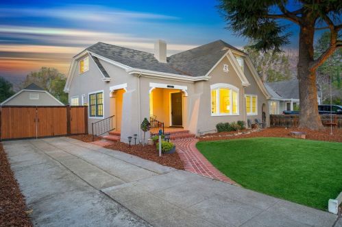 1645 Mariposa Ave, Palo Alto, CA 94306-1027