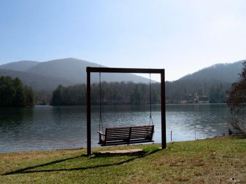 550 Fairway Dr, Big Canoe GA  30143-7946 exterior