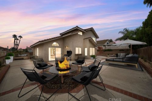 6783 Ridgeside Dr, Riverside, CA 92506-4929