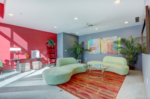 3100 Huron St, Denver CO  80202-1082 exterior