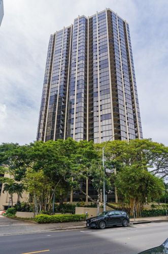 60 Beretania St, Honolulu HI  96817-4752 exterior