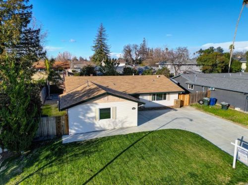 4978 Hillhurst Dr, Fair Oaks, CA 95628-4234
