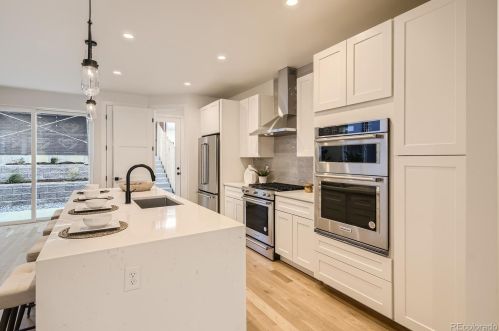 2912 Sherman St, Englewood CO  80113-1678 exterior