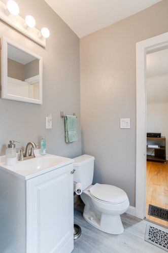 962 Cook Ave, Saint Paul MN  55106-3235 exterior