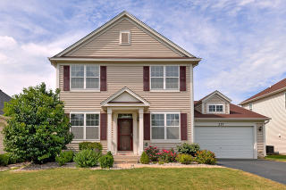 257 Bluegrass Pkwy, Oswego, IL 60543-7709