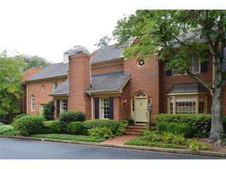 36 Ivy Chase, Atlanta, GA 30342-4500