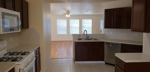 16972 Wren Hill St, Conroe TX  77385-3775 exterior
