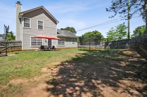 1600 Village Place Cir, Conyers GA  30012-7108 exterior