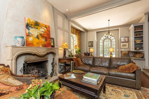 3119 Habersham Rd, Atlanta GA  30305-2939 exterior