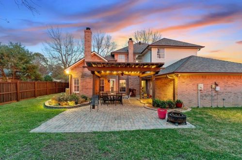 2905 Meadowview Rd, Commerce, TX 75428-3733