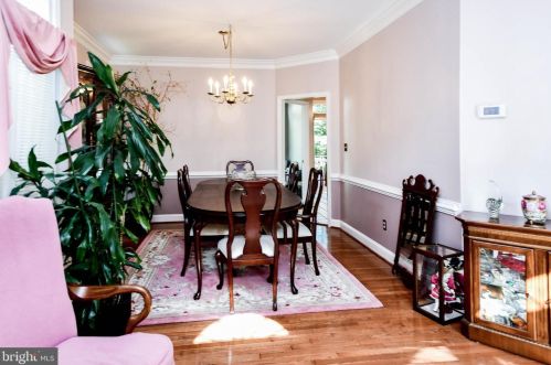 1909 Westchester Dr, Silver Spring MD 20902-3563 exterior