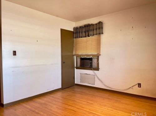 3640 Columbia Ave, Riverside CA  92501-1605 exterior