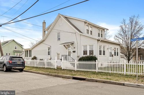1735 Nottingham Way, Trenton, NJ 08619-3550