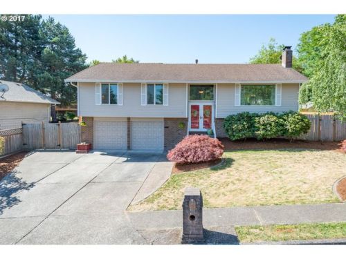 2810 24 St, Damascus OR  97030 exterior