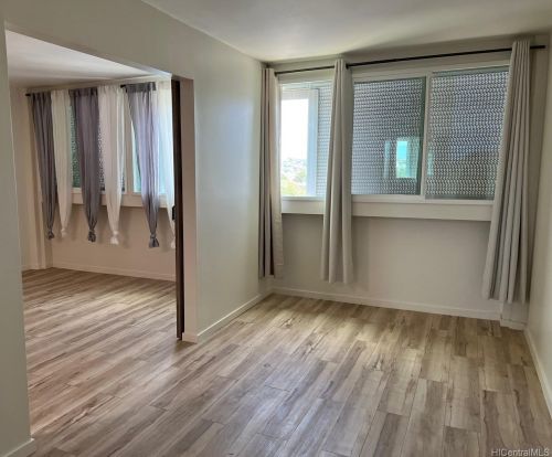 1025 Kalo Pl, Honolulu HI  96826-1634 exterior