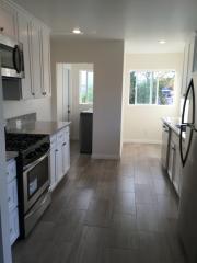 1301 Hudson Ave, Los Angeles CA  90019-3014 exterior