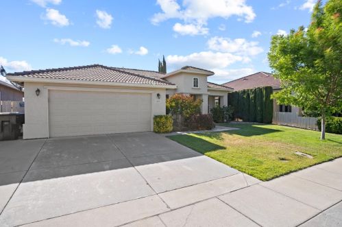2405 Latour Ct, Modesto, CA 95355-7828