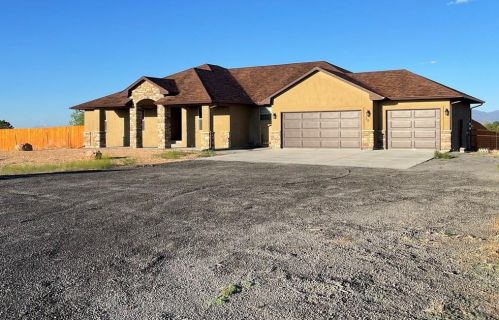 39 Mcculloch Blvd, Pueblo CO  81007-4444 exterior