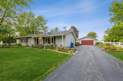 1226 Bemes Rd, Crete, IL 60417-4533