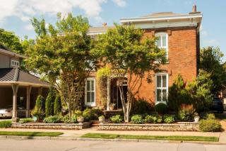607 Battery Pl, Chattanooga, TN 37403-1212