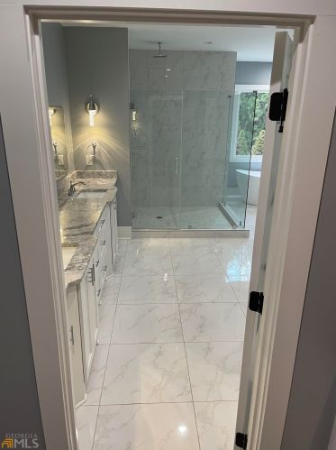 5410 High Point Rd, Atlanta GA  30342-1447 exterior