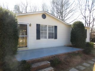 147 Neill Farm Rd, Bells Cross Roads, NC 28166-9782