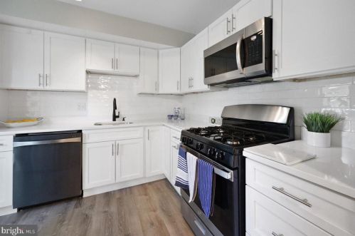 3900 Bel Pre Rd, Silver Spring, MD 20906-2821