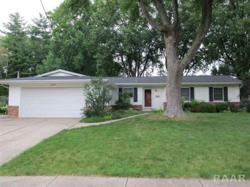 2526 Rockwood Dr, Peoria IL  61604-2216 exterior
