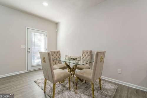 3128 Meadowstone Ln, Atlanta GA  30331-2939 exterior