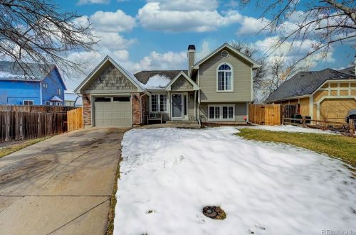 18216 Layton Pl, Aurora CO 80015-3264 exterior
