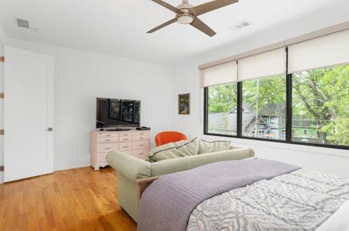 1889 Bixby St, Atlanta GA  30317-2247 exterior