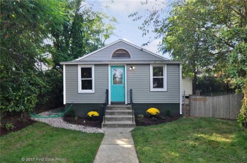 147 Aborn Ave, Warwick, RI 02888-2069